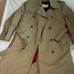 Classic Vintage GlenEagles Tan Trench Coat with Zip Out Liner, 38